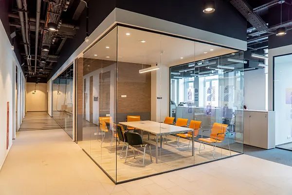Smart Glass Office